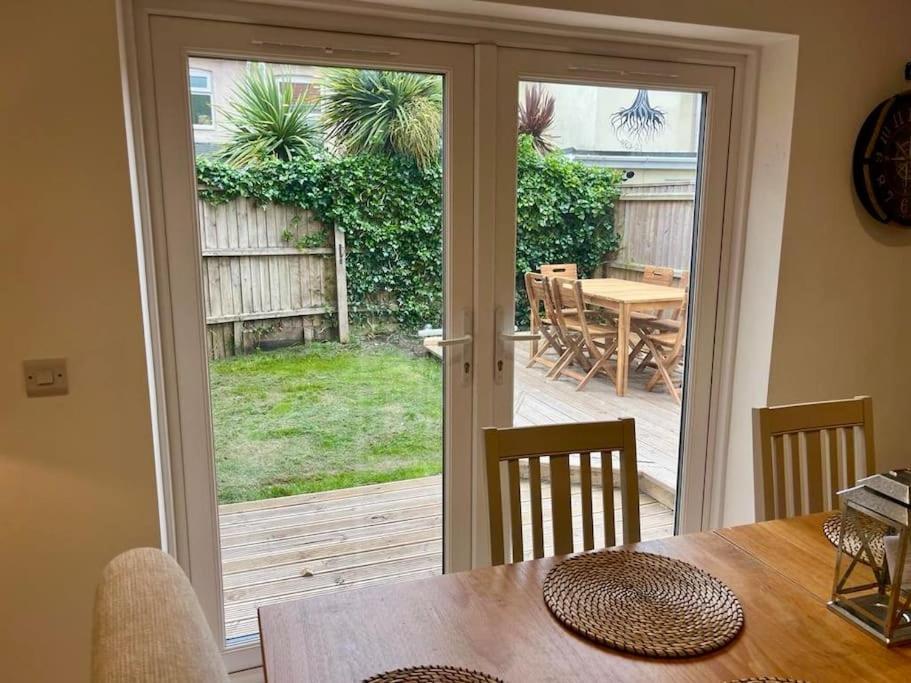 Newly Renovated 3 Bedroom Victorian Detached House Bournemouth Exterior photo