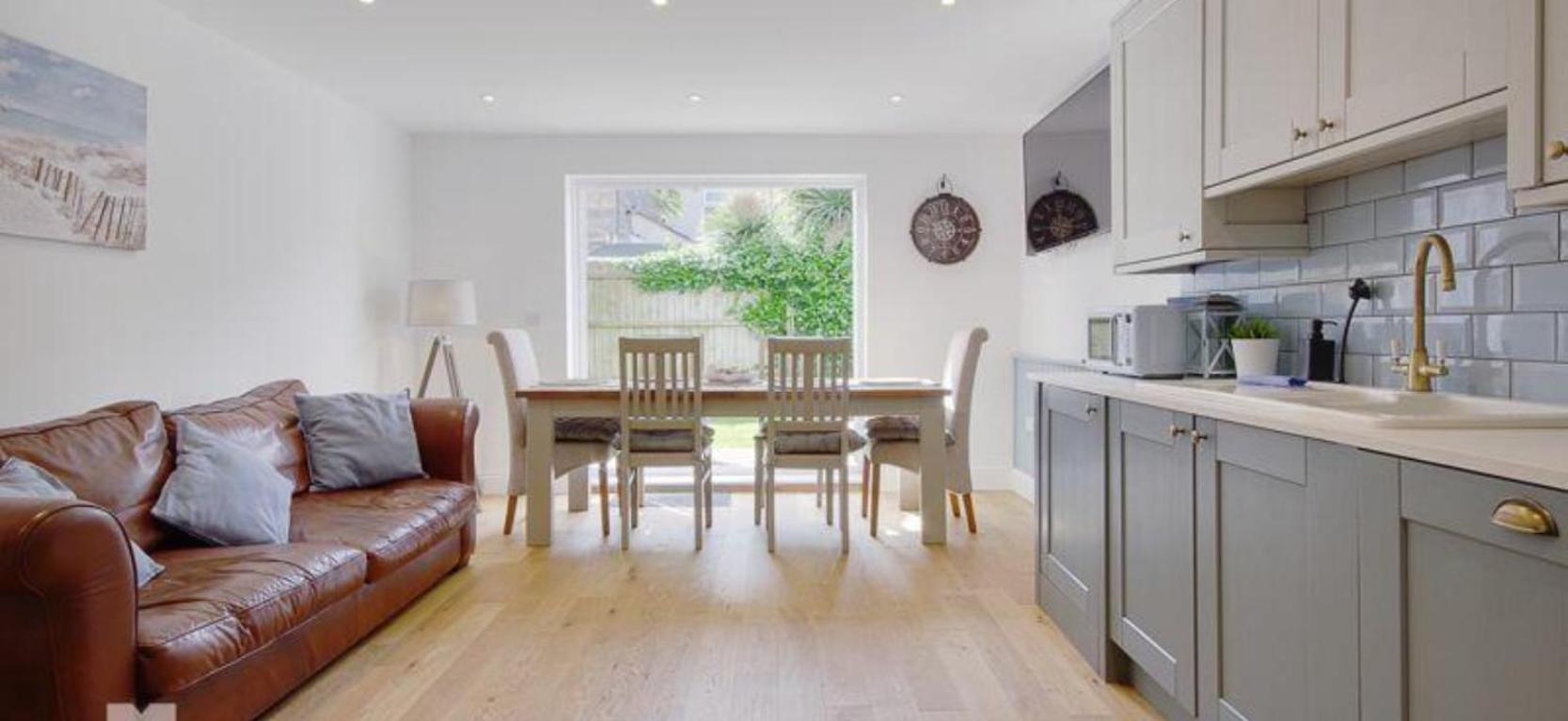 Newly Renovated 3 Bedroom Victorian Detached House Bournemouth Exterior photo